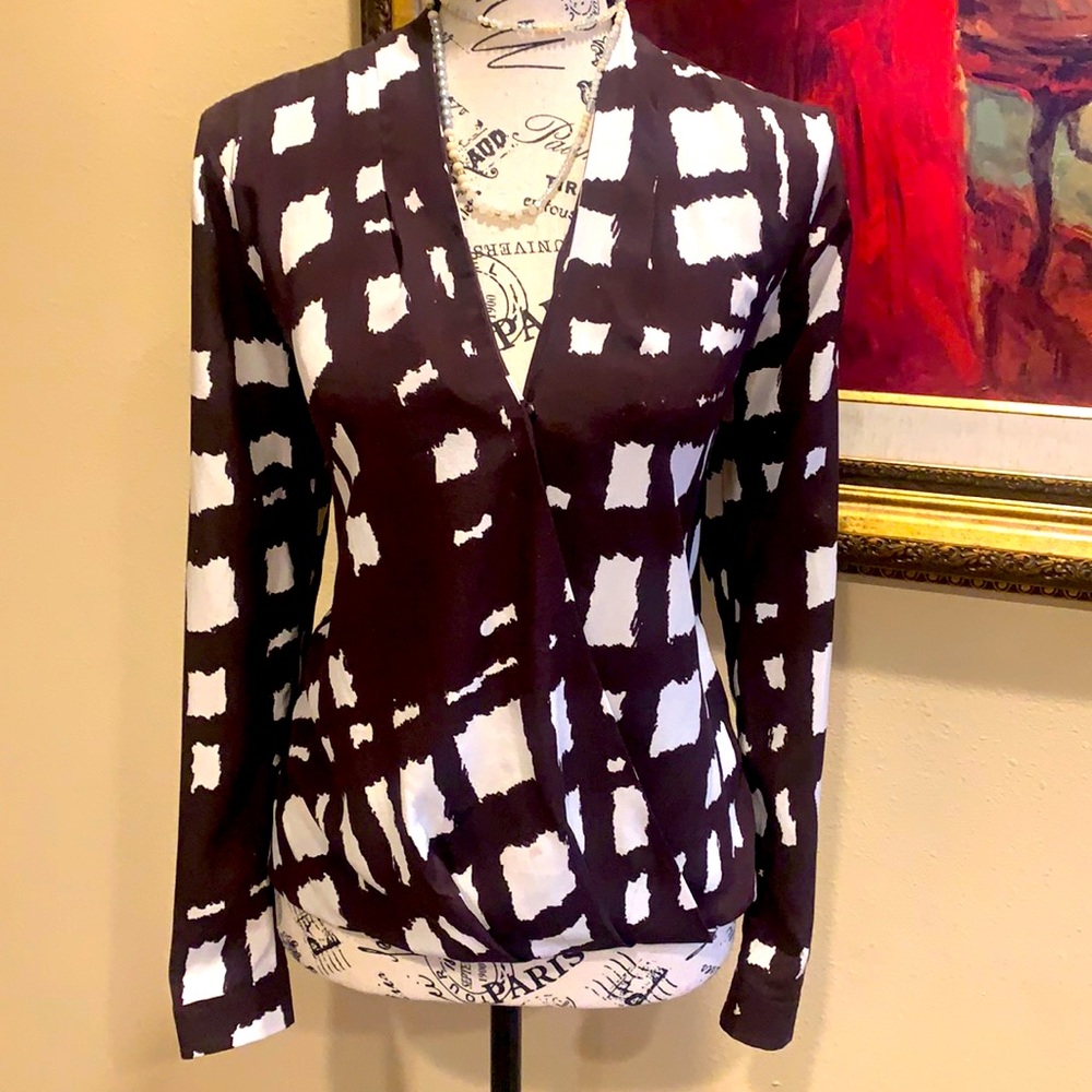 Leo & Sage Silk Top